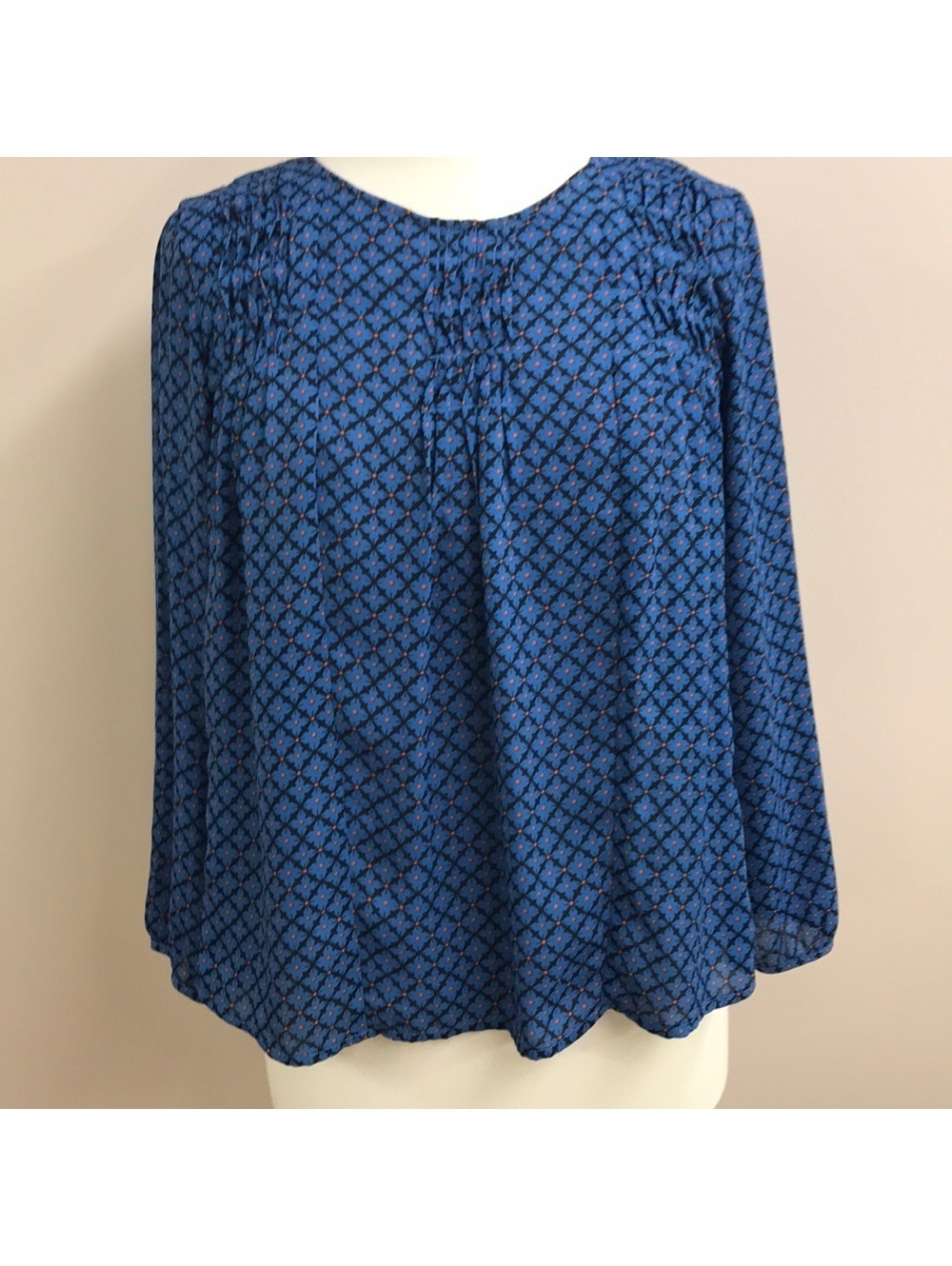 Greylin blue smocked popover blouse top M